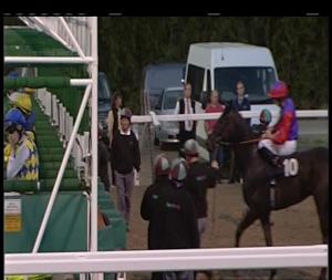 Video preview image for Chelmsford City 19:15 - Irish Lotto At totesport.com Handicap (2)