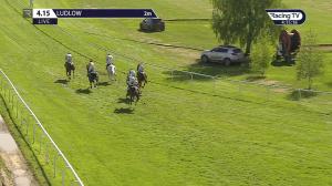 Video preview image for Ludlow 16:15 - Scott & Newman Centenary Maris Piper Handicap Chase (3)