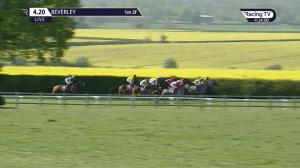 Video preview image for Beverley 16:20 - Happy Birthday Graham Roberts Handicap (5)
