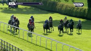 Video preview image for Beverley 17:25 - Jim Hibbs "We Are Where We Are" Maiden Stakes (5)