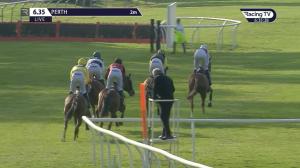 Video preview image for Perth 18:35 - Murrayshall House Hotel Novices' Handicap Chase (4)