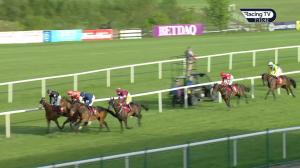 Video preview image for Punchestown 19:15 - Punchestown Race and Dine Handicap Chase 