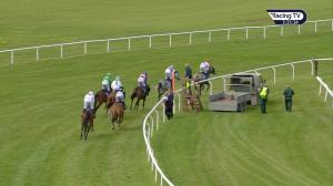 Video preview image for Ludlow 15:25 - G.C. Rickards Ltd Novices' Handicap Hurdle (4)