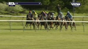 Video preview image for Ayr 19:20 - Book The Summer Saturday Raceday Handicap (6)