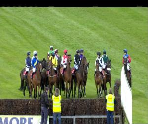 Video preview image for Tramore 17:45 - Win Big With Tote Jackpot Races 3-6 Handicap Hurdle (80-109)