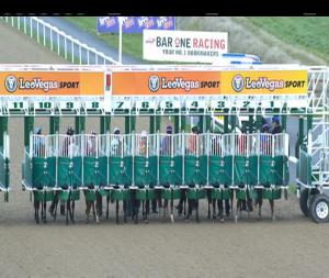 Video preview image for Dundalk 18:00 - Greyhound Racing Every Friday and Saturday Night At Dundalk Claiming