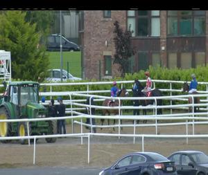 Video preview image for Dundalk 17:45 - Bar One Racing Double The Odds Goalscorer Special Apprentice Handicap