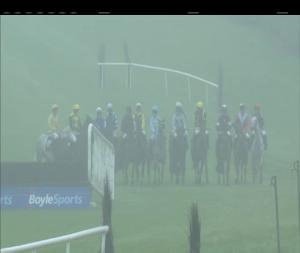 Video preview image for Tramore 16:05 - Tramore Amusement & Leisure Park Mares Beginners Chase