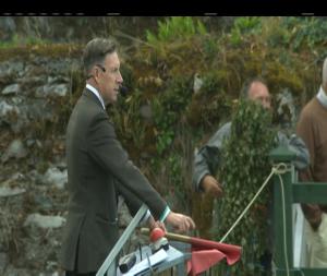 Video preview image for Killarney 19:30 - Seamus Mulvaney Bookmakers 3-y-o Hurdle 