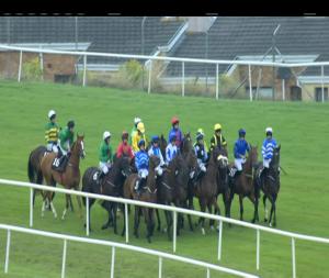 Video preview image for Tramore 18:00 - Flynn Hotel Group Maiden Hurdle 