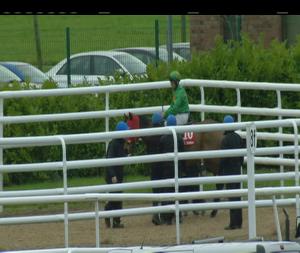 Video preview image for Dundalk 14:30 - www.dundalkstadium.com Handicap (Div 1)