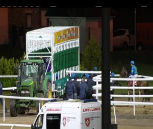 Video preview image for Dundalk 19:00 - Irish Stallion Farms European Breeders Fund Maiden