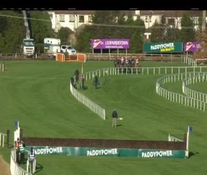 Video preview image for Leopardstown 13:15 - Paddy's Rewards Club Chase (Grade 1)
