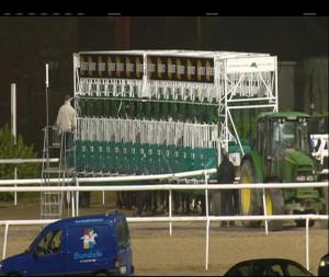 Video preview image for Dundalk 19:00 - Contract Floor Coverings Handicap (45-65) (Div 2)