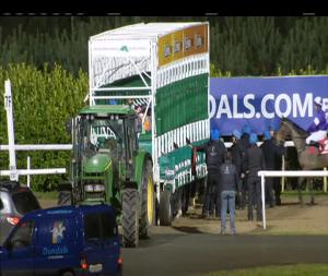 Video preview image for Dundalk 19:00 - Staunton Office Supplies Irish European Breeders Fund Fillies Maiden 