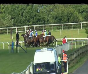 Video preview image for Bellewstown 18:50 - Fast Shipping Bellewstown Handicap Hurdle