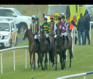 Video preview image for Sligo 15:10 - Maddens Bar & Restaurant Handicap Hurdle