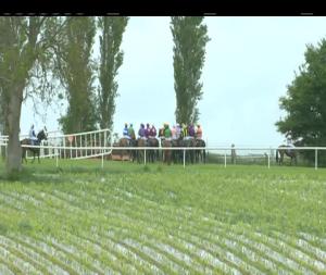 Video preview image for Clonmel 17:15 - Bbq Evening At Clonmel Races Maiden Hurdle