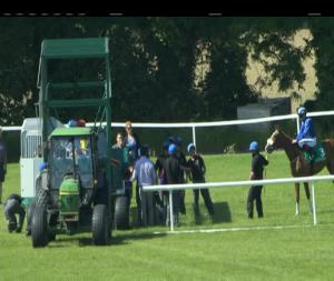 Video preview image for Navan 16:25 - Hospitality Packages At Navan Racecourse Maiden