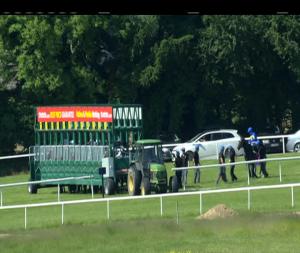 Video preview image for Navan 16:55 - Mid Summer Raceday July 14th Handicap