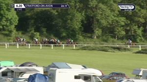 Video preview image for Stratford-on-Avon 18:20 - Sheldon Bosley Knight Open Hunters' Chase (5)