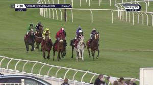 Video preview image for Stratford-on-Avon 19:20 - Skinner's Ladies Open Point-To-Point Championship Final (Hunters' Chase For Lady Riders) (3)