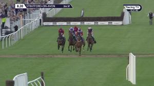 Video preview image for Stratford-on-Avon 20:20 - White Swan Hotel Handicap Hunters' Chase (4)