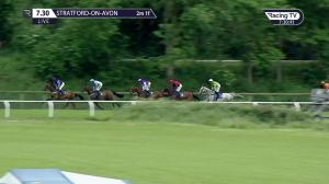 Video preview image for Stratford-on-Avon 19:30 - Derek Pardy 90th Birthday Celebration Handicap Chase (2)