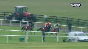 Video preview image for Punchestown 18:10 - Odds Boost Your Bets On The Ladbrokes App Chase