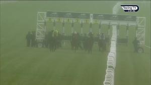 Video preview image for Newbury 15:00 - Johnnie Lewis Memorial British EBF Stakes (Abingdon) (Listed) (1)