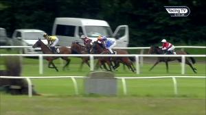 Video preview image for Newbury 17:15 - Wiser Academy Amateur Riders' Handicap (5)