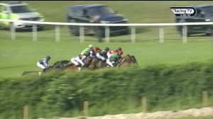 Video preview image for Goodwood 18:05 - Now TV Apprentice Handicap (5)
