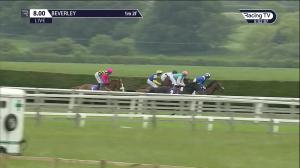 Video preview image for Beverley 20:00 - Cash For Kids Maiden Stakes (5)