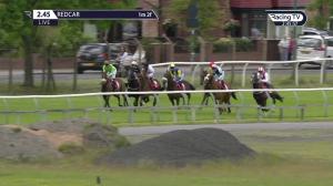 Video preview image for Redcar 14:45 - Celebrate The Life Of Joe Newton Handicap (4)