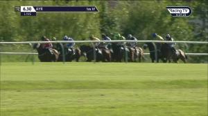 Video preview image for Ayr 18:30 - Guinness Novice Stakes (5)