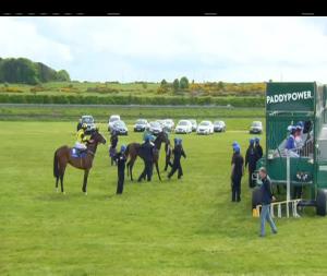 Video preview image for Curragh 16:25 - Cross' Supervalu Handicap