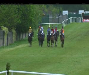 Video preview image for Killarney 20:10 - Dan Linehan's Bar and B&B Hunters Chase