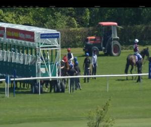 Video preview image for Leopardstown 13:40 - Mortons Coaches Maiden