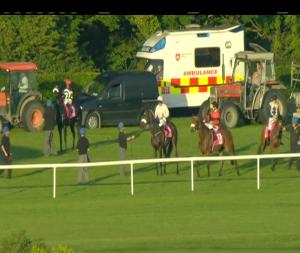 Video preview image for Leopardstown 20:35 - Breast Cancer Ireland Handicap (50-70)