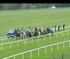 Video preview image for Ballinrobe 17:35 - Mayo Day Maiden Hurdle 