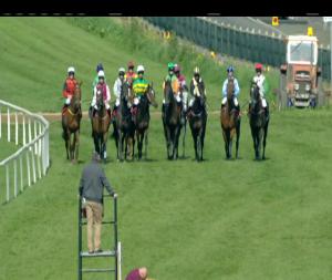 Video preview image for Down Royal 16:10 - Daily Mirror Handicap Chase