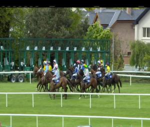 Video preview image for Killarney 13:50 - Killarney Towers Hotel Maiden Hurdle