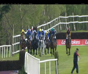 Video preview image for Killarney 16:30 - Irish Examiner Handicap Chase