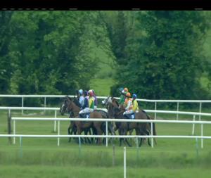 Video preview image for Tipperary 20:30 - Tipperary Maiden Hurdle