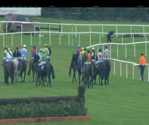 Video preview image for Fairyhouse 15:25 - Book Easter Festival Tickets Online At fairyhouse.ie Handicap Hurdle (Div 1)