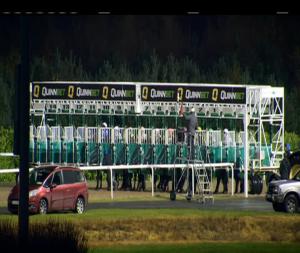 Video preview image for Dundalk 18:30 - Christmas Party Packages At Dundalk Stadium Nursery Handicap 