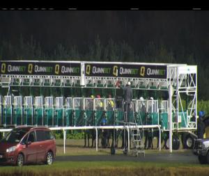 Video preview image for Dundalk 19:00 - Crowne Plaza Hotel Race & Stay Maiden 
