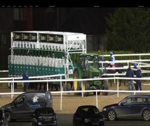 Video preview image for Dundalk 19:00 - Irish Stallion Farms European Breeders Fund Maiden