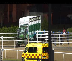 Video preview image for Dundalk 20:00 - Christmas Party Nights At Dundalk Stadium Handicap (Div 2)