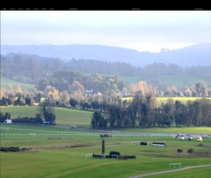 Video preview image for Punchestown 14:55 - Free Festival Upgrade Offer Novice Handicap Hurdle